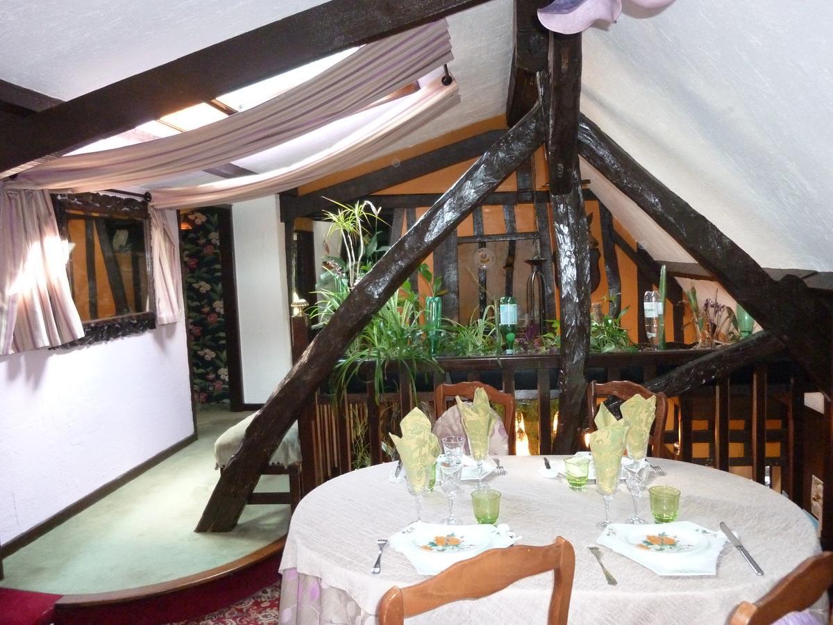 Saint-Clair-sur-les-Monts Auberge Du Val Au Cesne מראה חיצוני תמונה